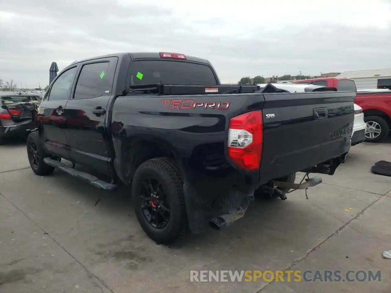 3 Photograph of a damaged car 5TFDY5F12KX843523 TOYOTA TUNDRA 2019