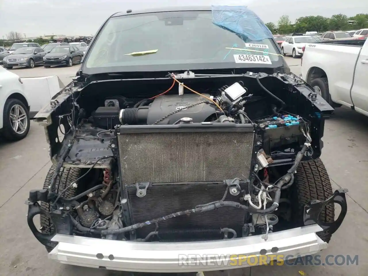 9 Photograph of a damaged car 5TFDY5F12KX843523 TOYOTA TUNDRA 2019