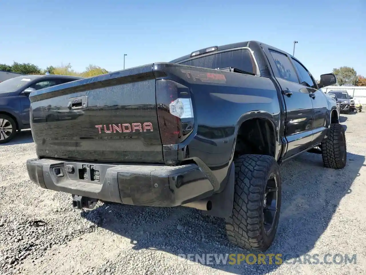 4 Photograph of a damaged car 5TFDY5F12KX853940 TOYOTA TUNDRA 2019