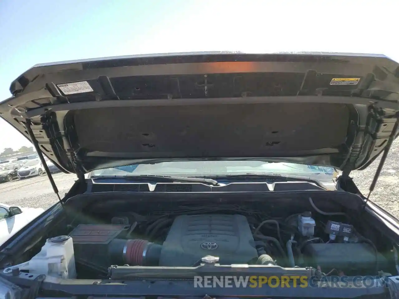 7 Photograph of a damaged car 5TFDY5F12KX853940 TOYOTA TUNDRA 2019