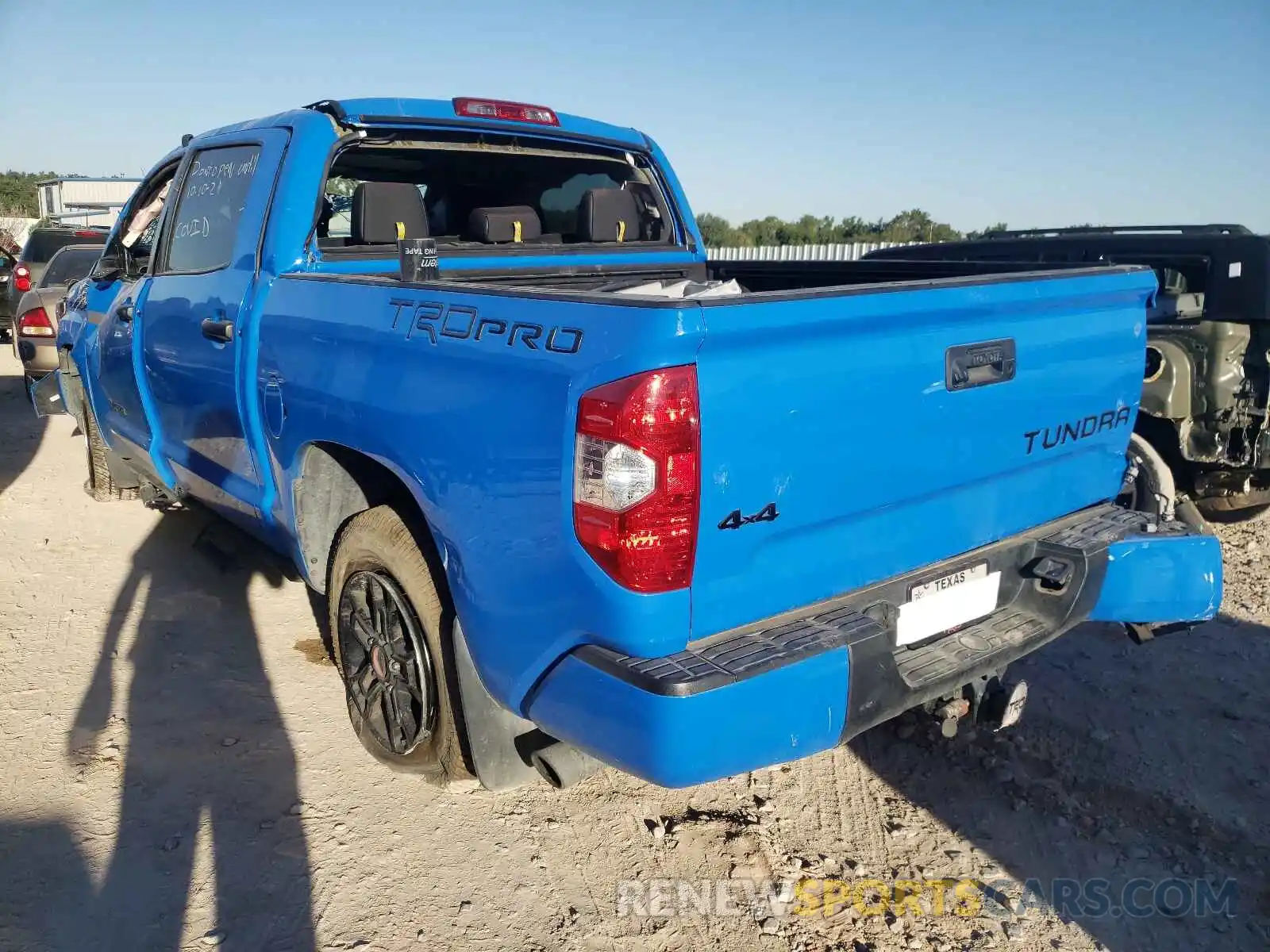 3 Photograph of a damaged car 5TFDY5F13KX794834 TOYOTA TUNDRA 2019