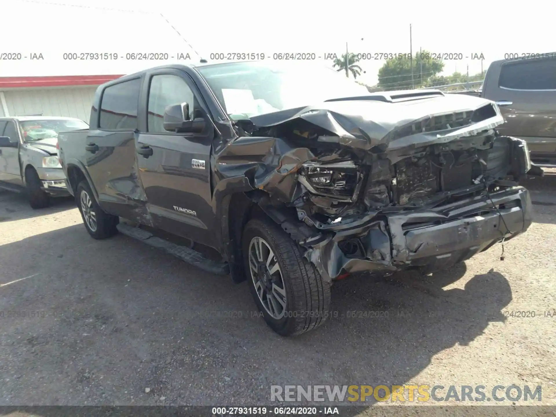 6 Photograph of a damaged car 5TFDY5F13KX795496 TOYOTA TUNDRA 2019