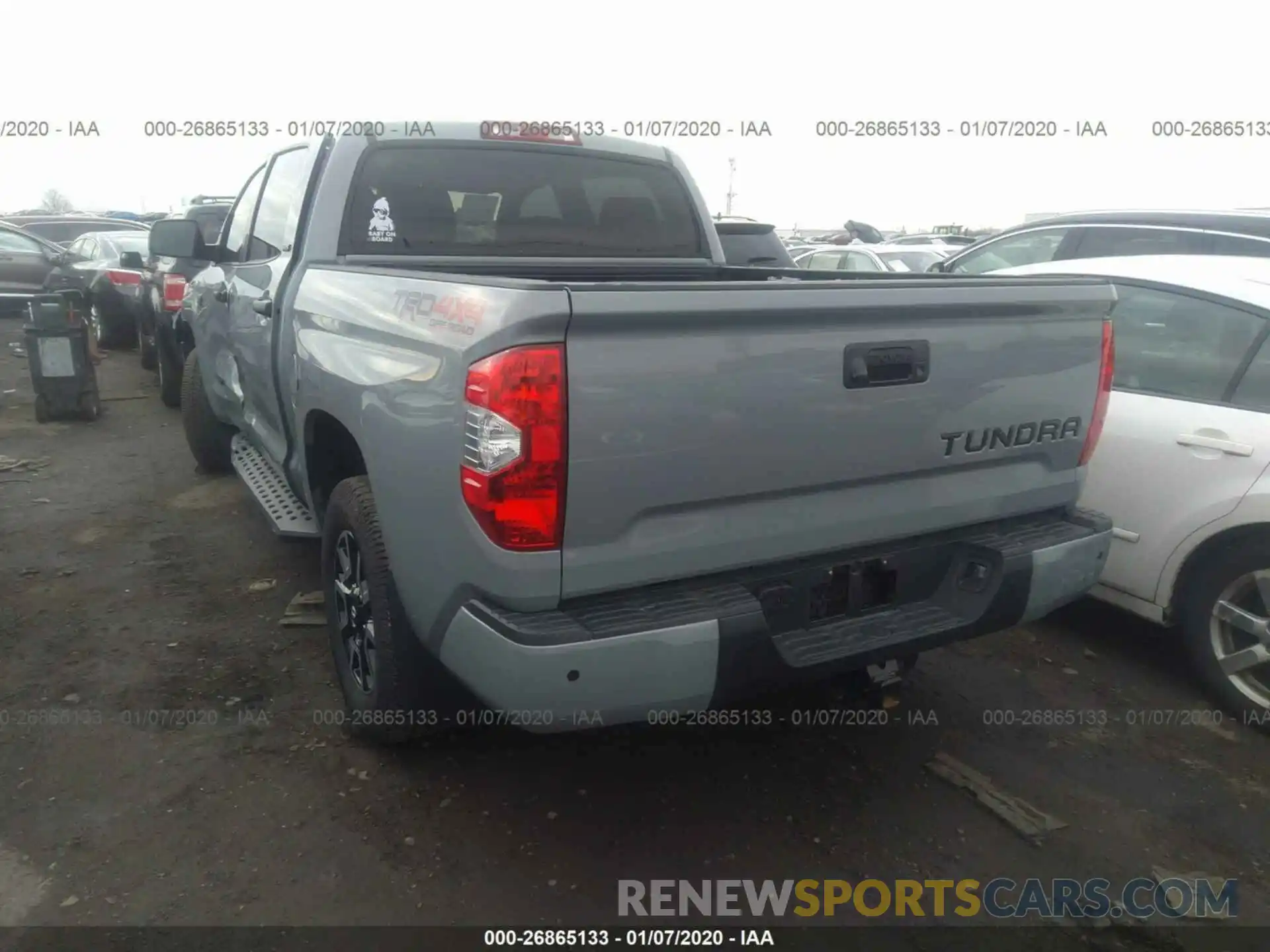 3 Photograph of a damaged car 5TFDY5F13KX808764 TOYOTA TUNDRA 2019