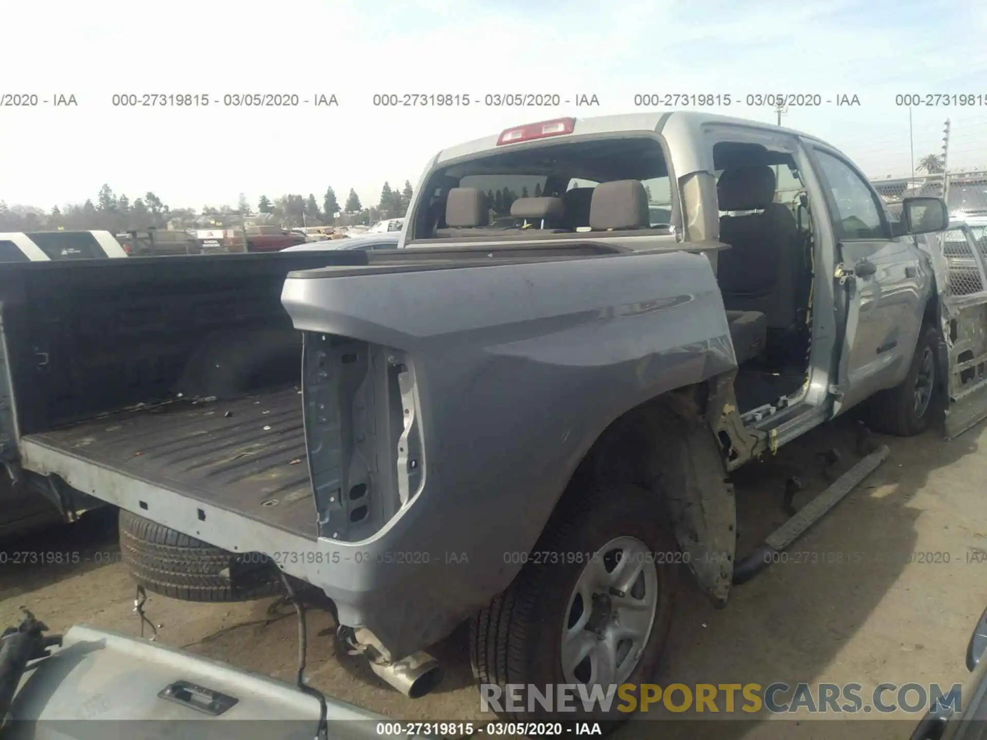 4 Photograph of a damaged car 5TFDY5F13KX811695 TOYOTA TUNDRA 2019