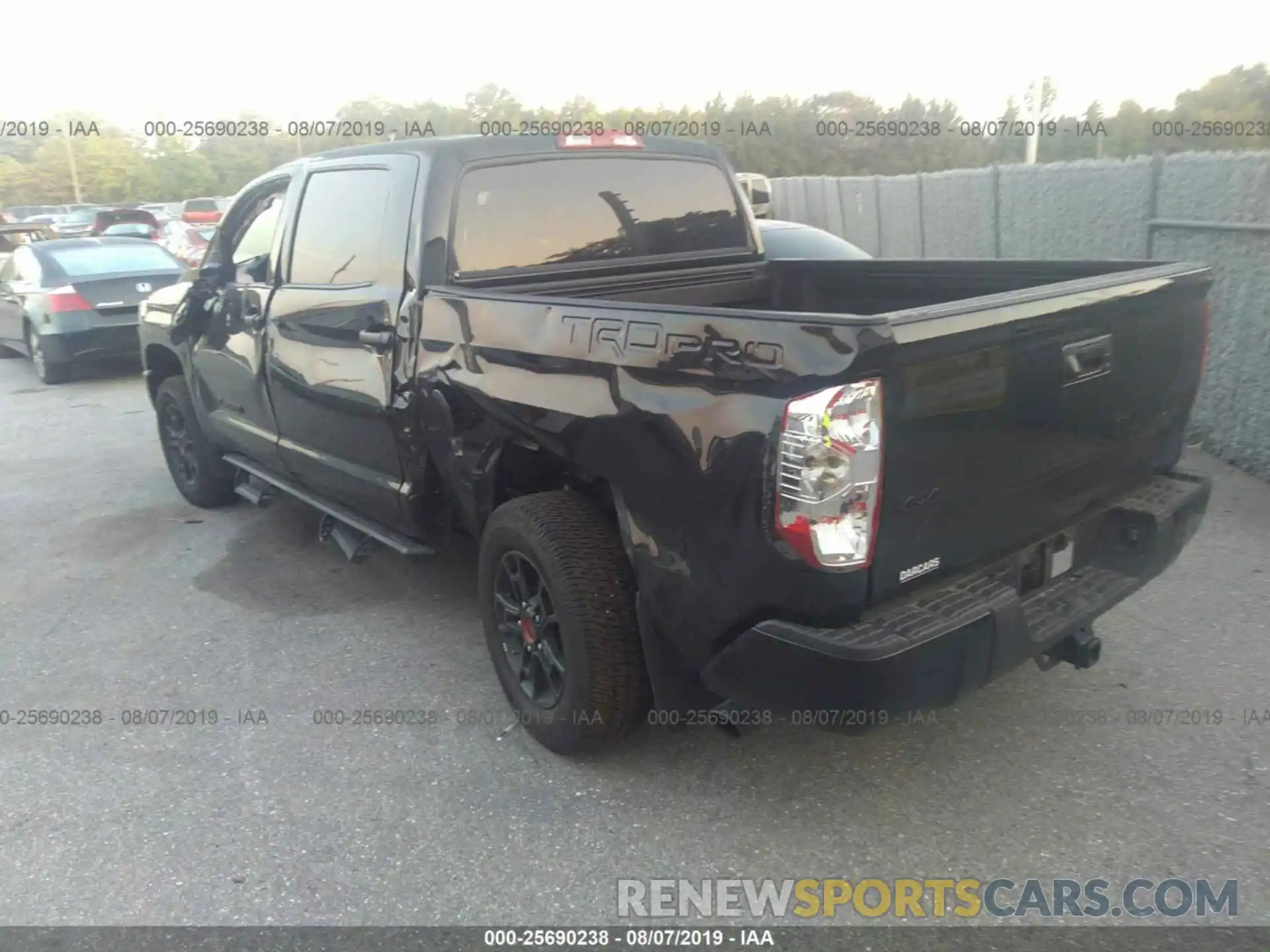 3 Photograph of a damaged car 5TFDY5F13KX811969 TOYOTA TUNDRA 2019