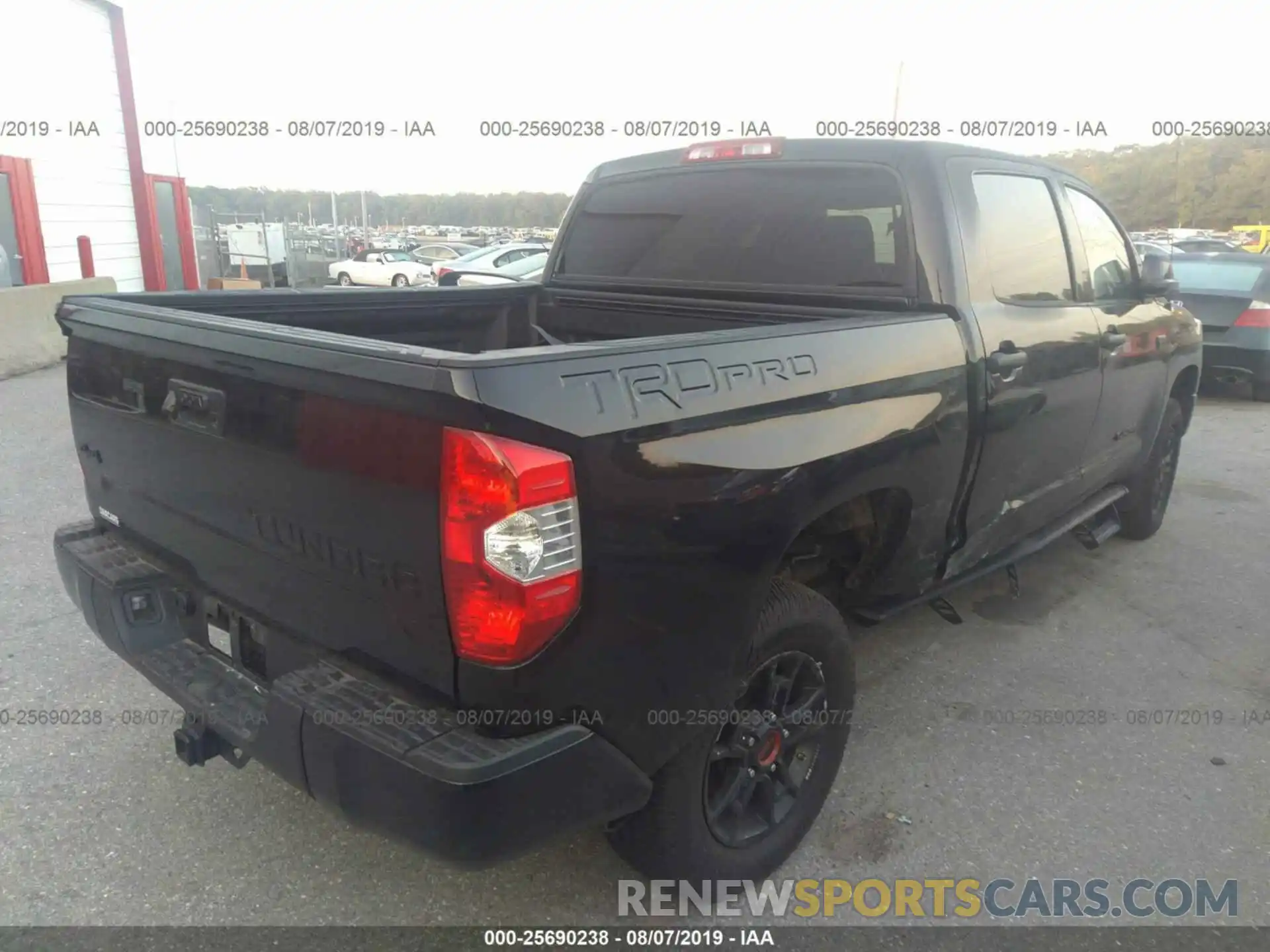 4 Photograph of a damaged car 5TFDY5F13KX811969 TOYOTA TUNDRA 2019