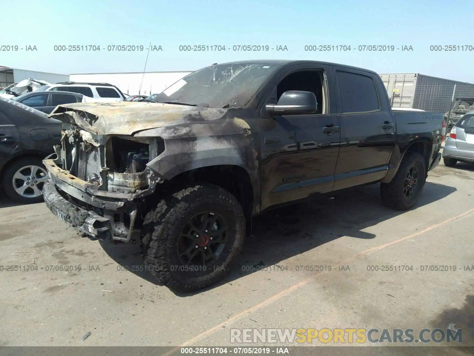 2 Photograph of a damaged car 5TFDY5F13KX821014 TOYOTA TUNDRA 2019