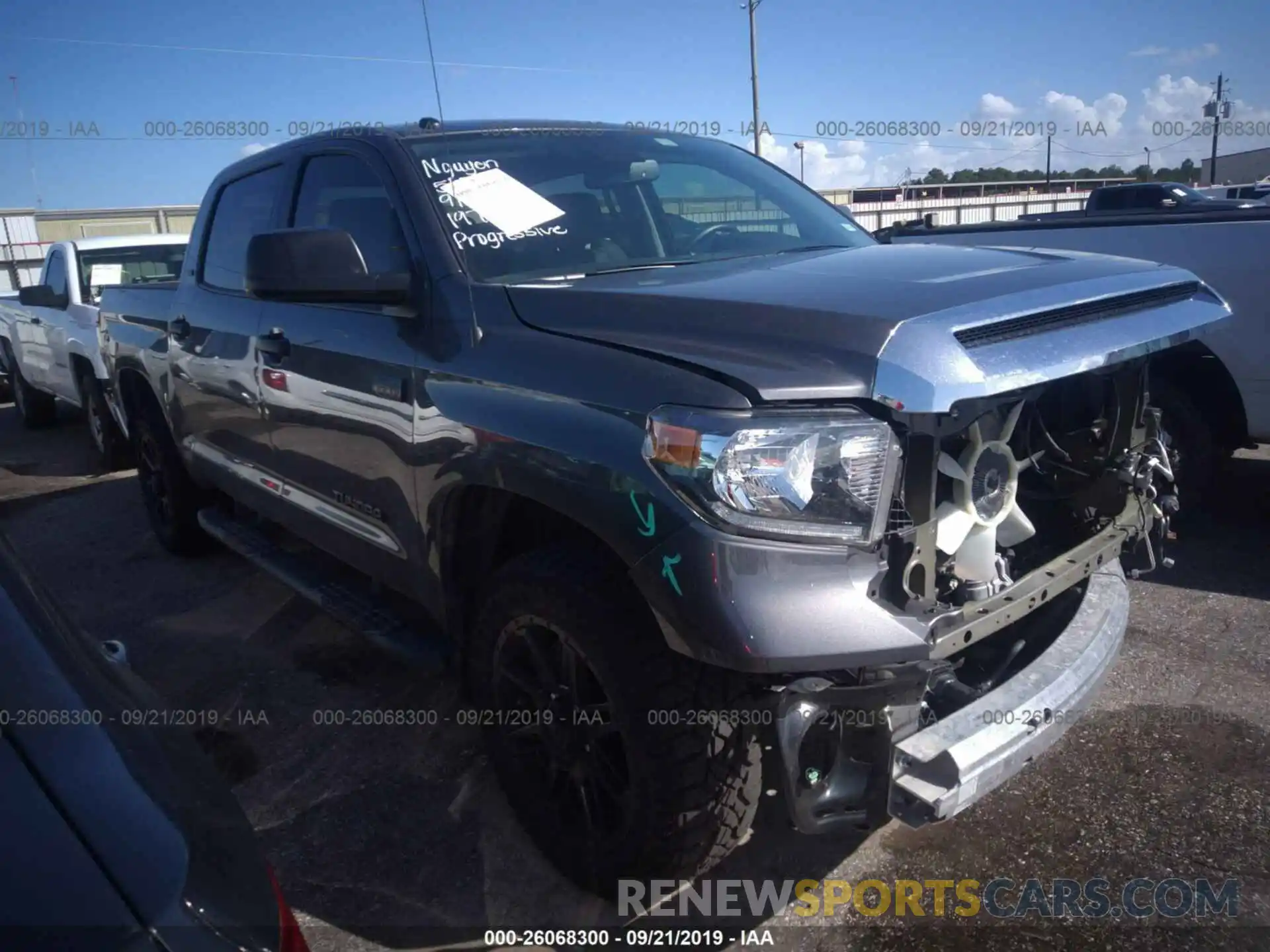 1 Photograph of a damaged car 5TFDY5F13KX828500 TOYOTA TUNDRA 2019