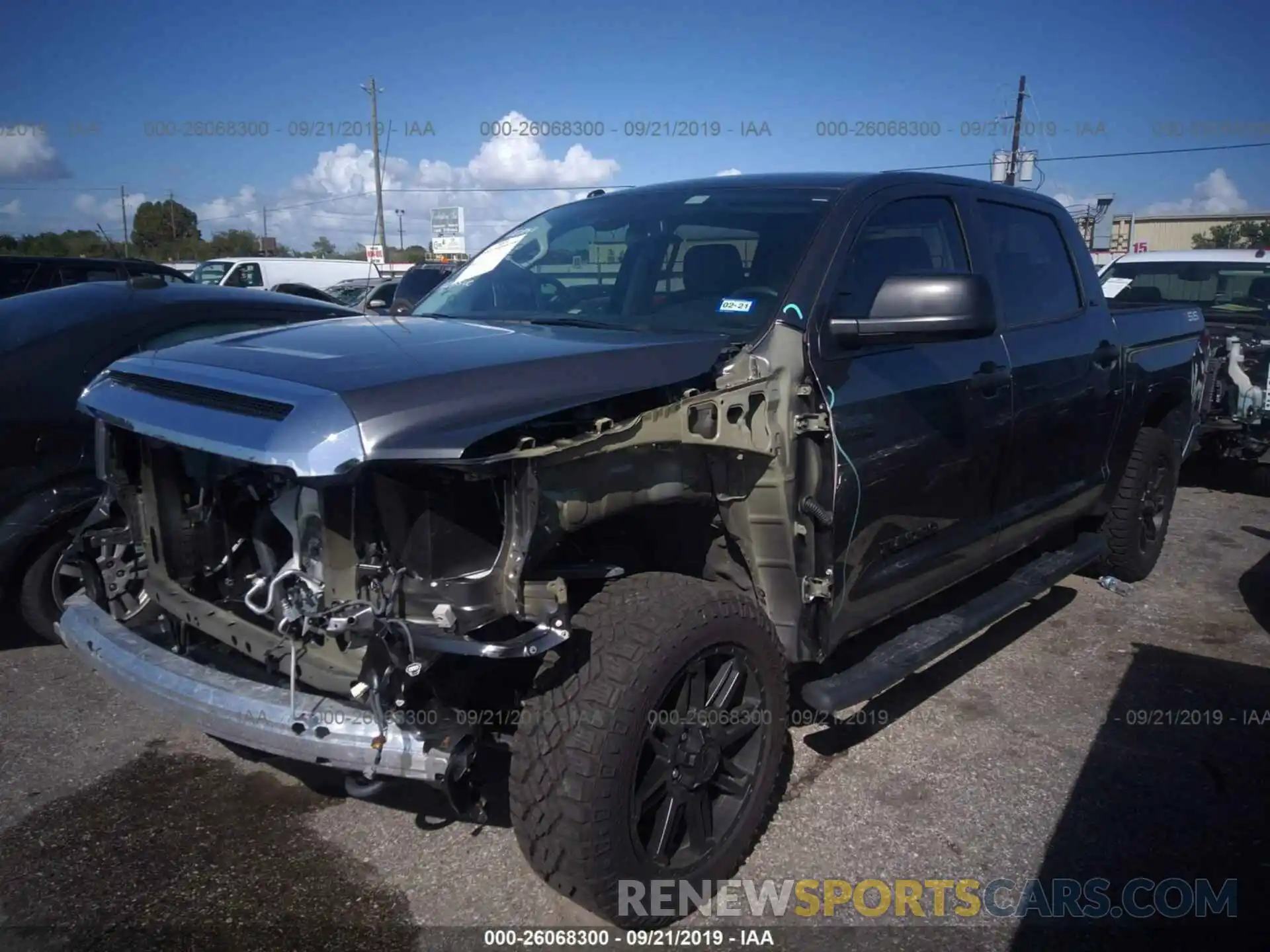 2 Photograph of a damaged car 5TFDY5F13KX828500 TOYOTA TUNDRA 2019