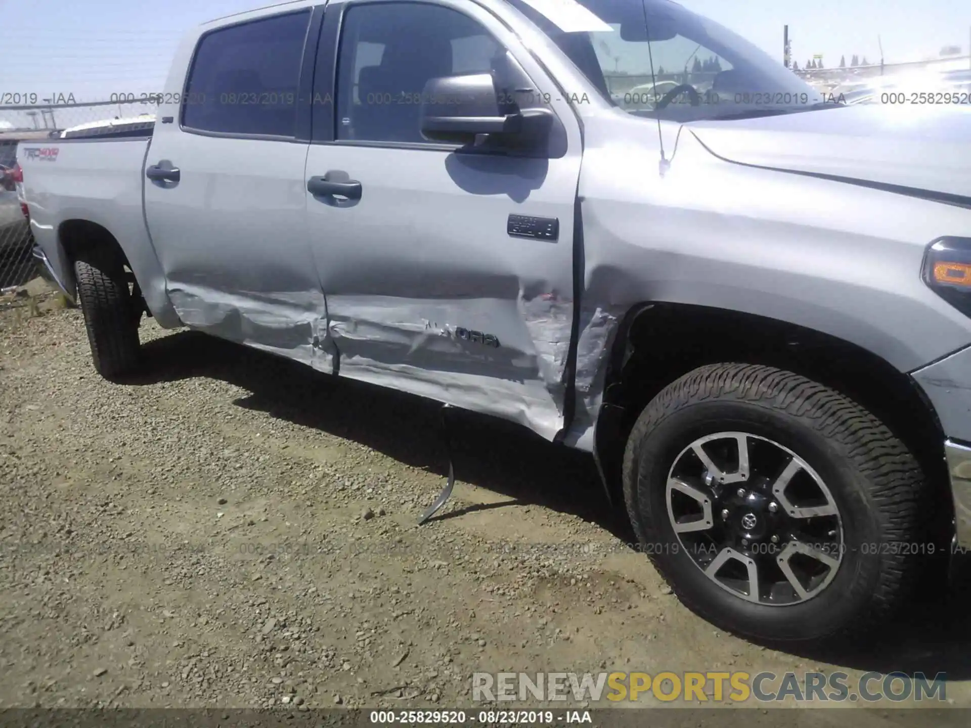 6 Photograph of a damaged car 5TFDY5F13KX848083 TOYOTA TUNDRA 2019