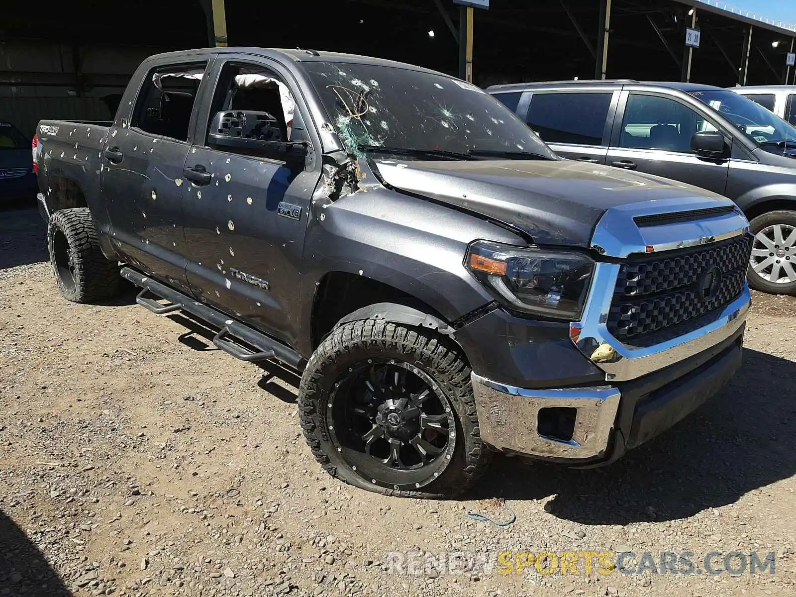 1 Photograph of a damaged car 5TFDY5F13KX848746 TOYOTA TUNDRA 2019