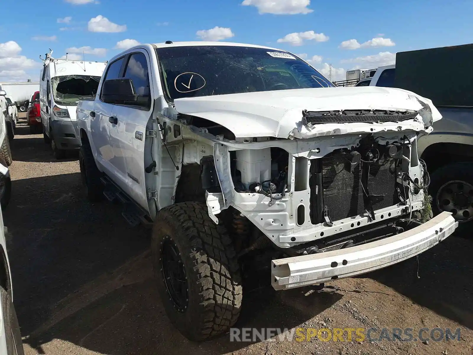 1 Photograph of a damaged car 5TFDY5F13KX865756 TOYOTA TUNDRA 2019