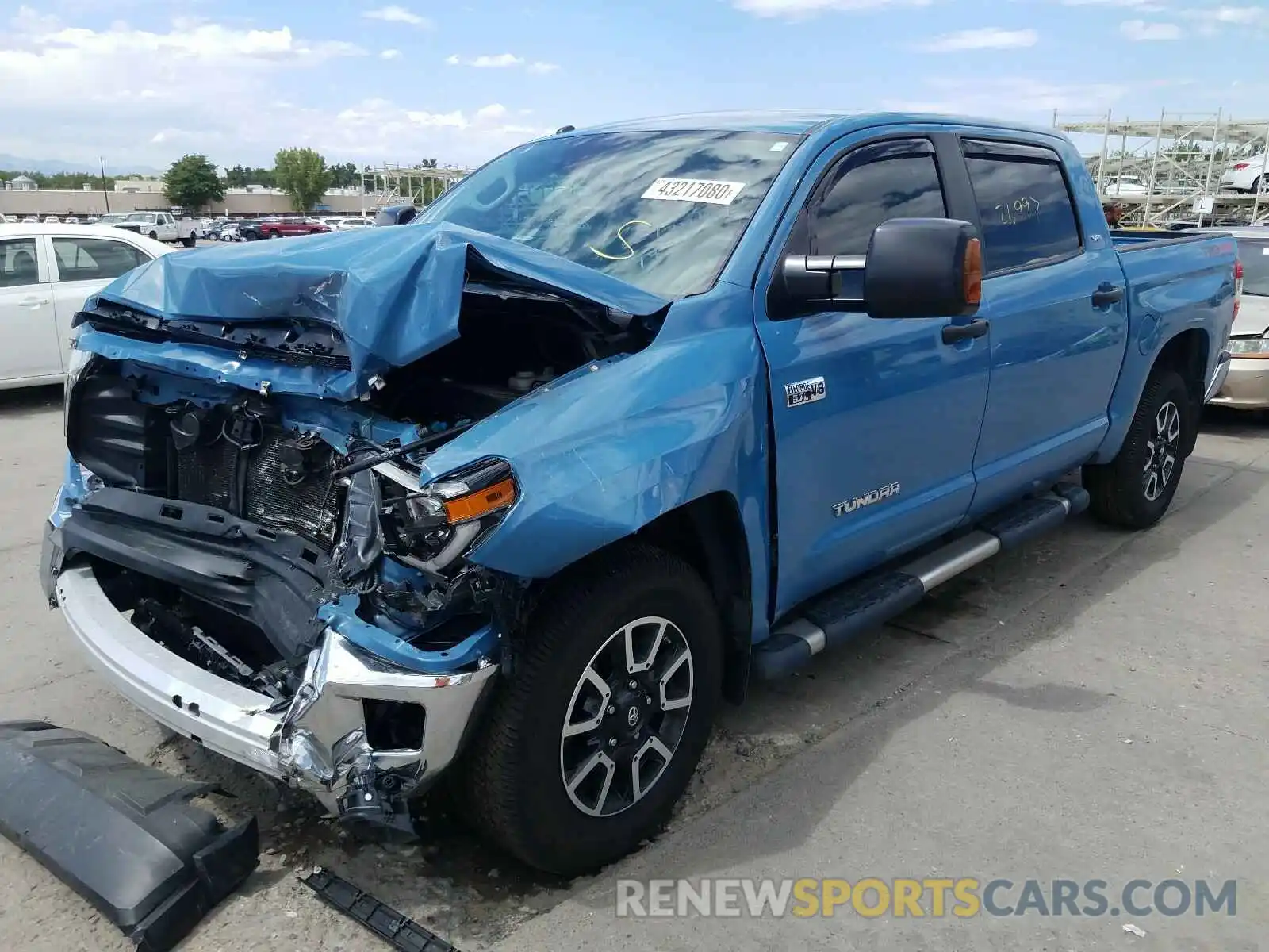 2 Photograph of a damaged car 5TFDY5F14KX780862 TOYOTA TUNDRA 2019