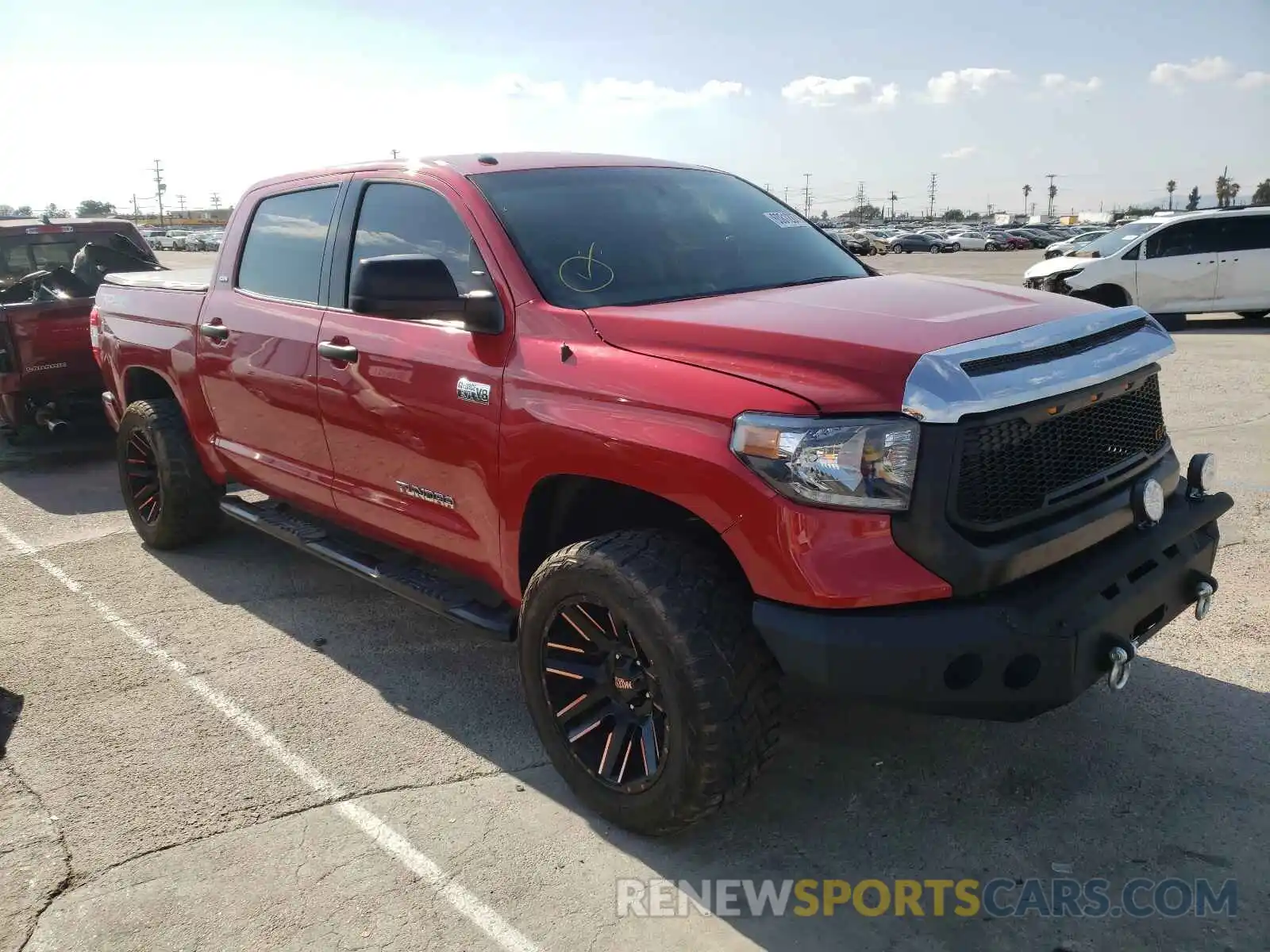 1 Photograph of a damaged car 5TFDY5F14KX794180 TOYOTA TUNDRA 2019