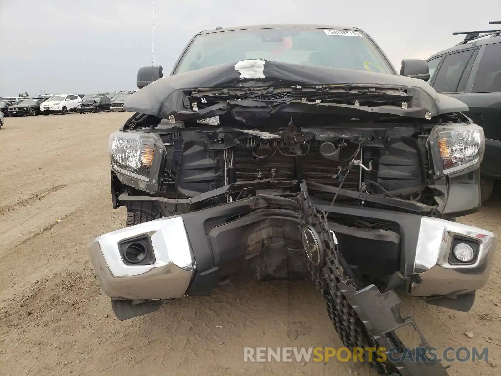 9 Photograph of a damaged car 5TFDY5F14KX824407 TOYOTA TUNDRA 2019