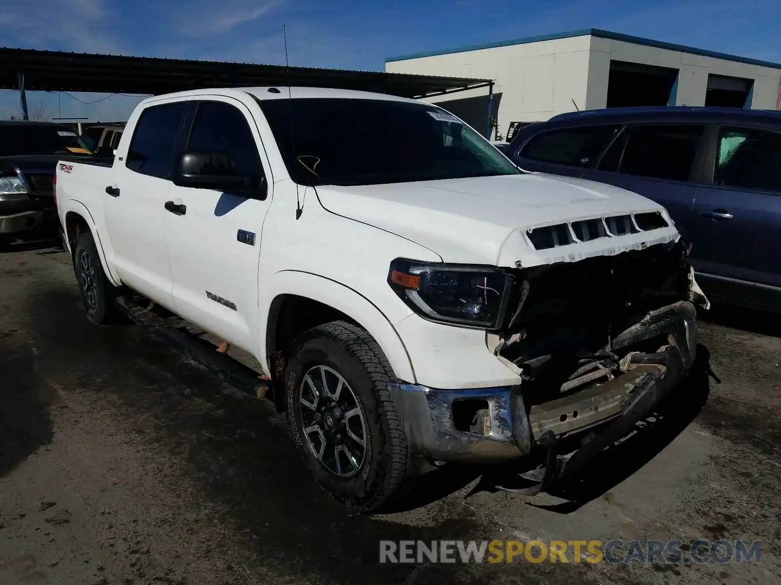 1 Photograph of a damaged car 5TFDY5F14KX834161 TOYOTA TUNDRA 2019