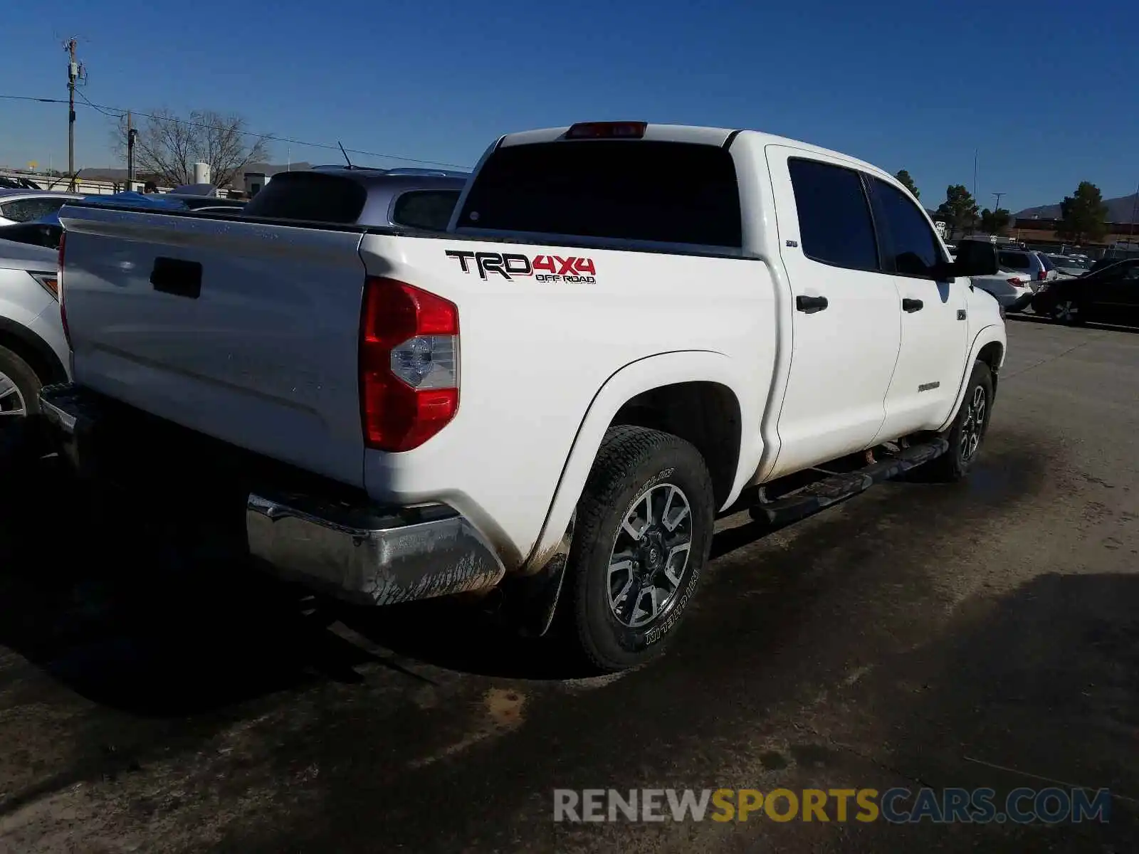 4 Photograph of a damaged car 5TFDY5F14KX834161 TOYOTA TUNDRA 2019