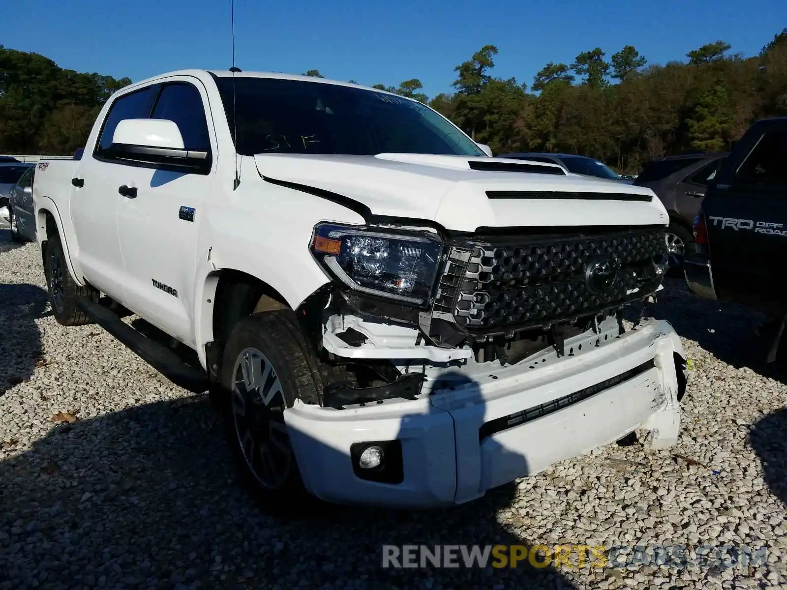 1 Photograph of a damaged car 5TFDY5F14KX841384 TOYOTA TUNDRA 2019