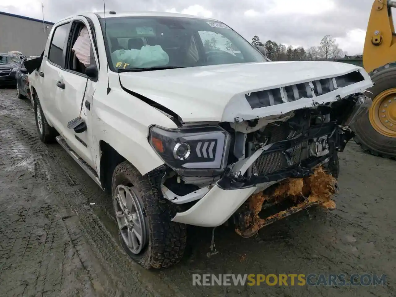 1 Photograph of a damaged car 5TFDY5F15KX807910 TOYOTA TUNDRA 2019