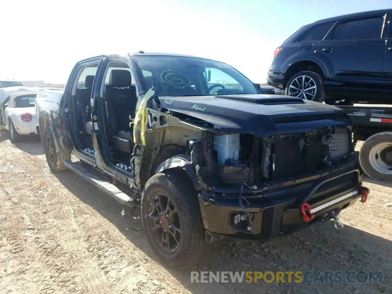 1 Photograph of a damaged car 5TFDY5F15KX808605 TOYOTA TUNDRA 2019