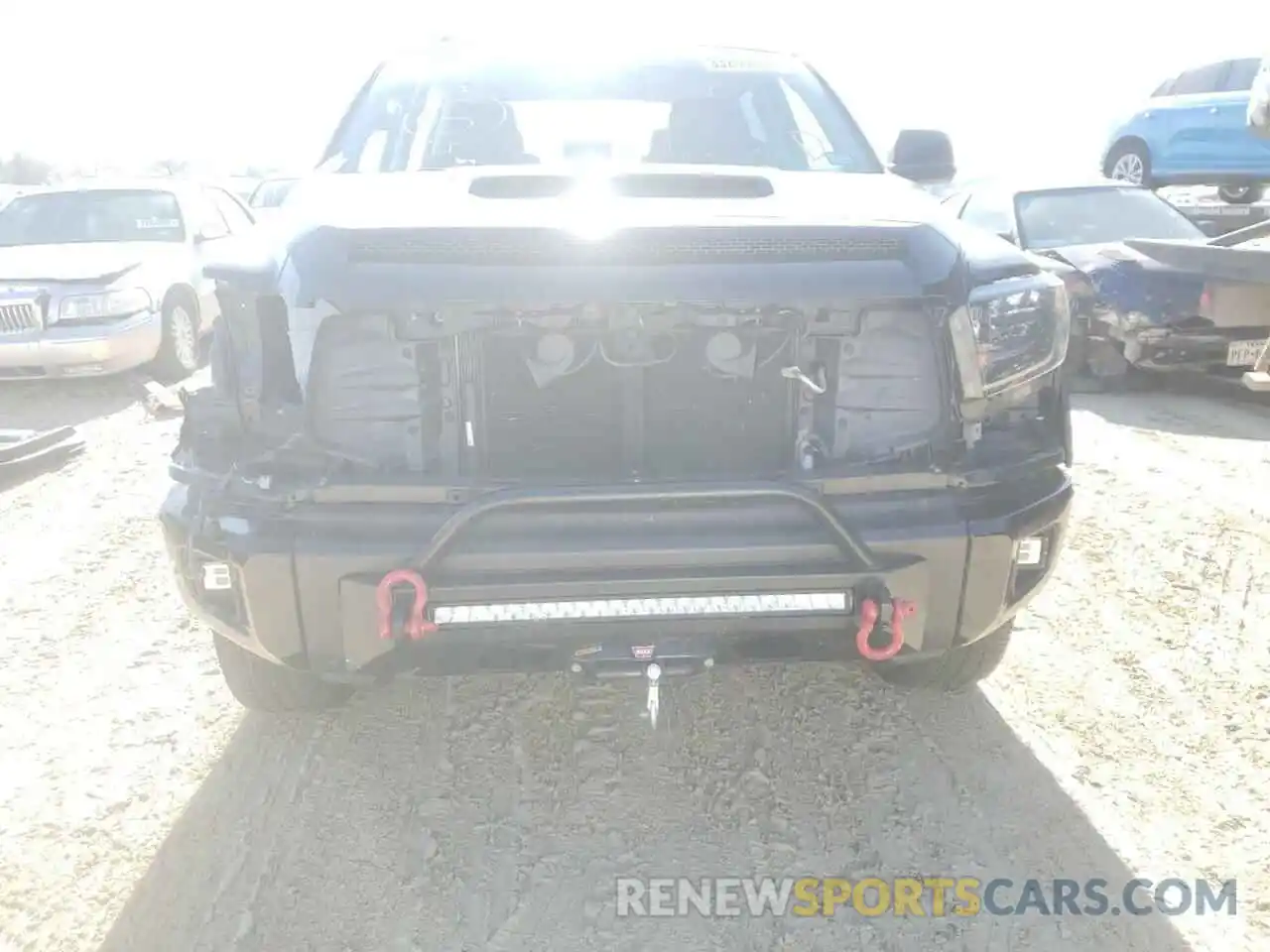 9 Photograph of a damaged car 5TFDY5F15KX808605 TOYOTA TUNDRA 2019