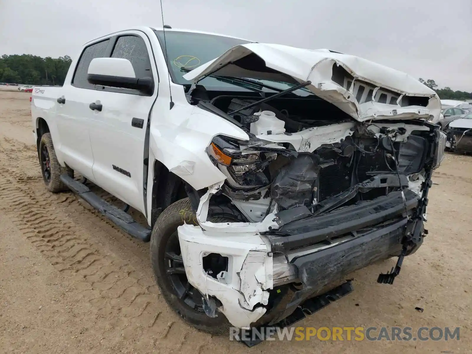 1 Photograph of a damaged car 5TFDY5F15KX818602 TOYOTA TUNDRA 2019