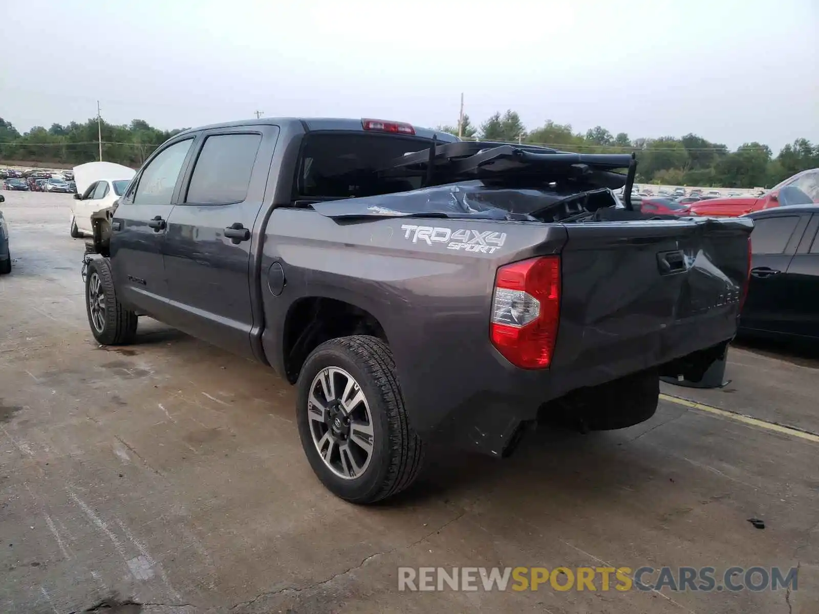 3 Photograph of a damaged car 5TFDY5F15KX827798 TOYOTA TUNDRA 2019