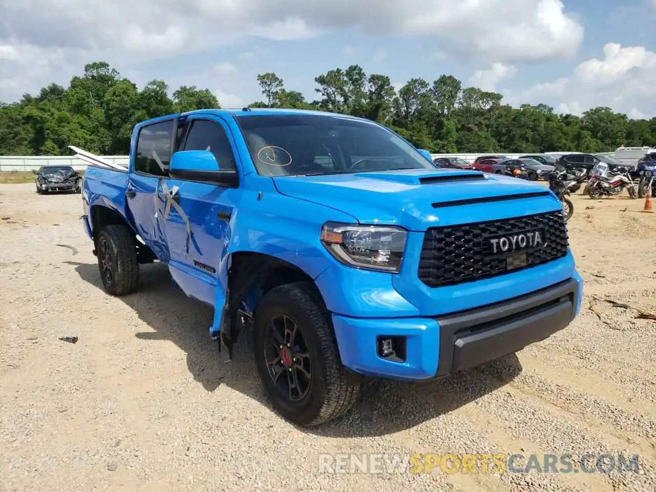 1 Photograph of a damaged car 5TFDY5F15KX829583 TOYOTA TUNDRA 2019