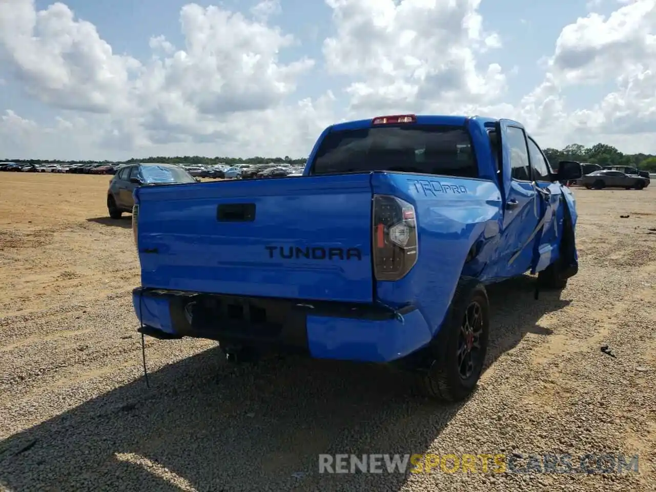 4 Photograph of a damaged car 5TFDY5F15KX829583 TOYOTA TUNDRA 2019