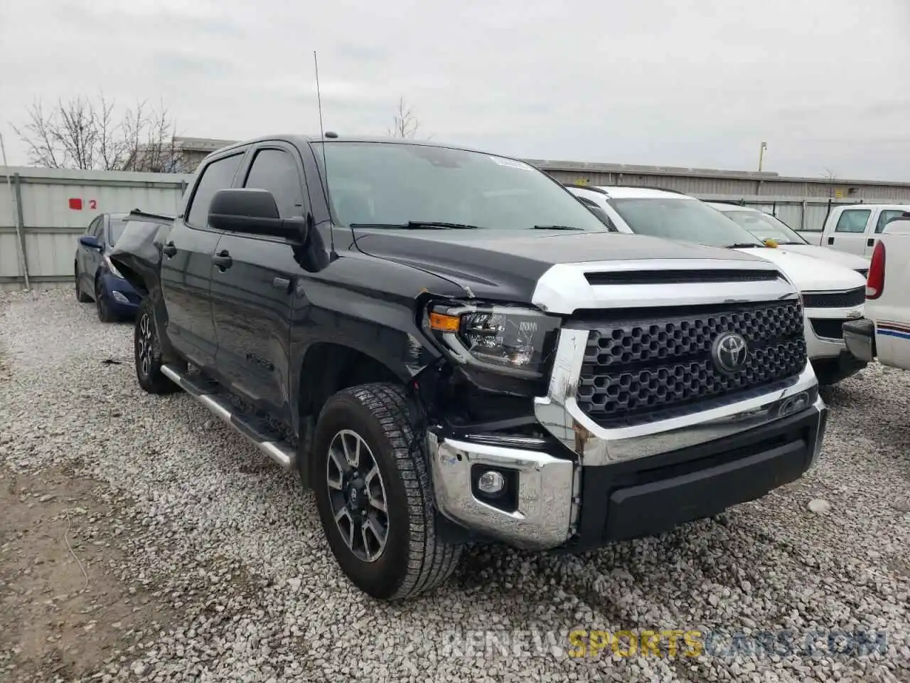 1 Фотография поврежденного автомобиля 5TFDY5F15KX830992 TOYOTA TUNDRA 2019