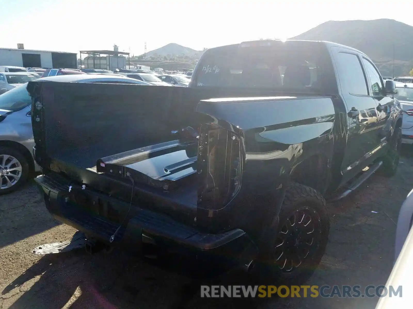 4 Photograph of a damaged car 5TFDY5F15KX835562 TOYOTA TUNDRA 2019