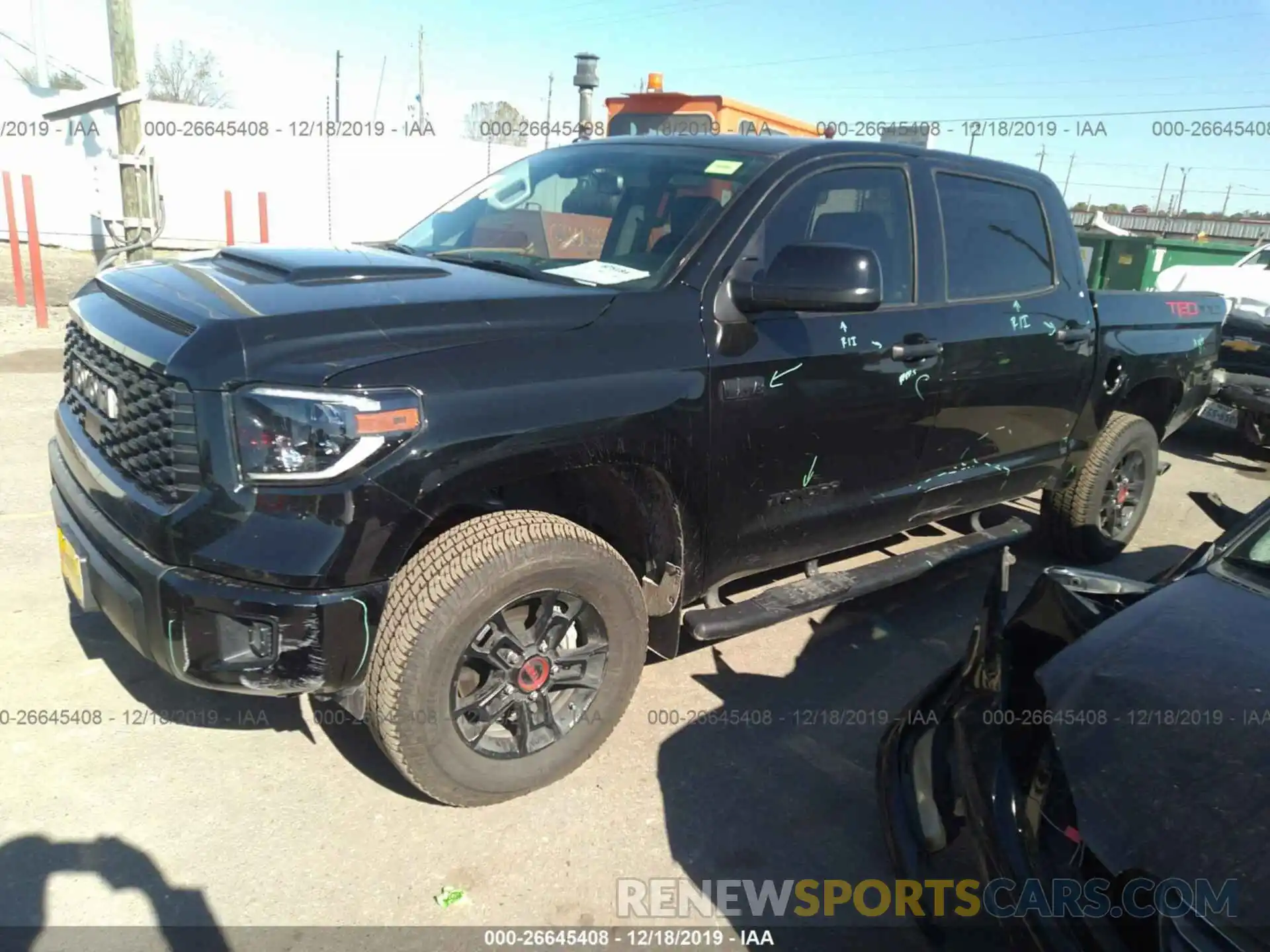 2 Фотография поврежденного автомобиля 5TFDY5F15KX851373 TOYOTA TUNDRA 2019