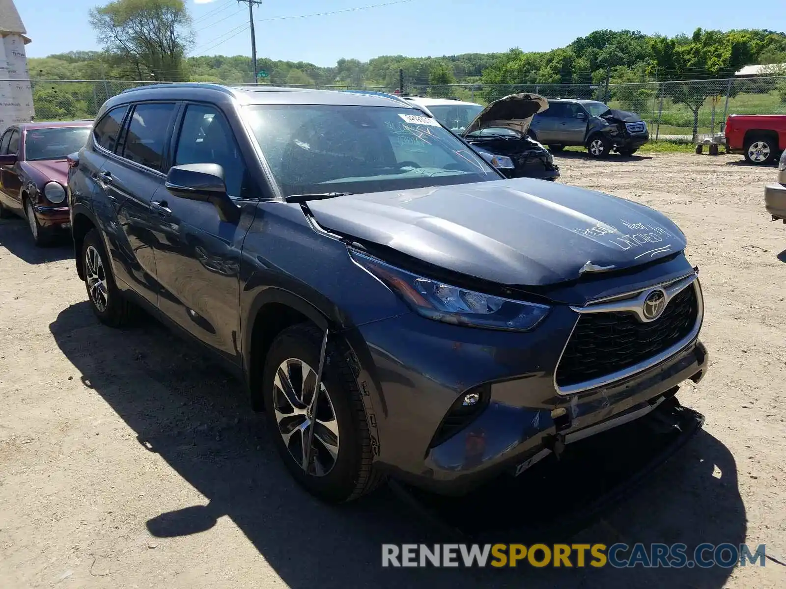 10 Photograph of a damaged car 5TFDY5F15KX859683 TOYOTA TUNDRA 2019