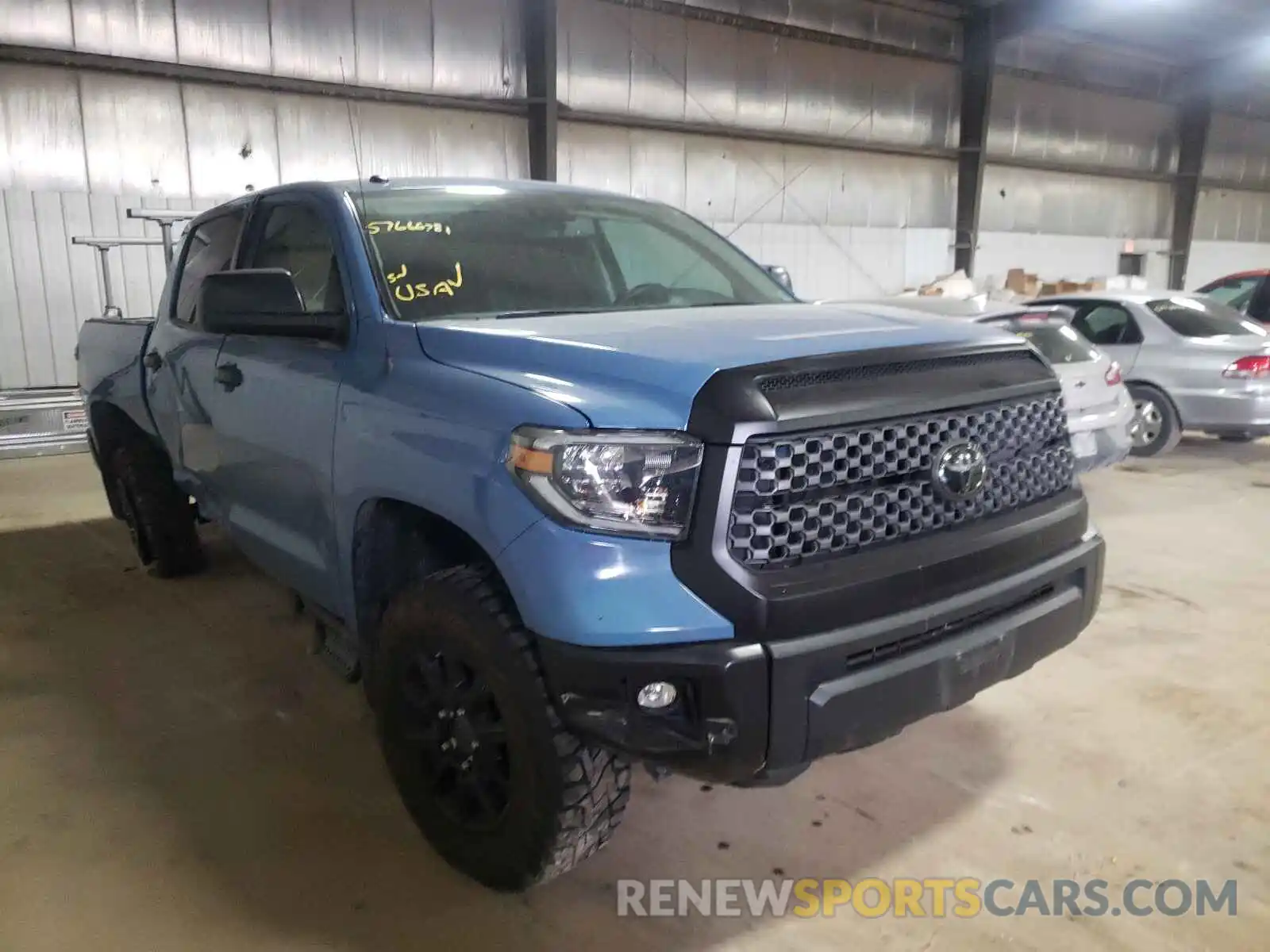 1 Photograph of a damaged car 5TFDY5F16KX779163 TOYOTA TUNDRA 2019