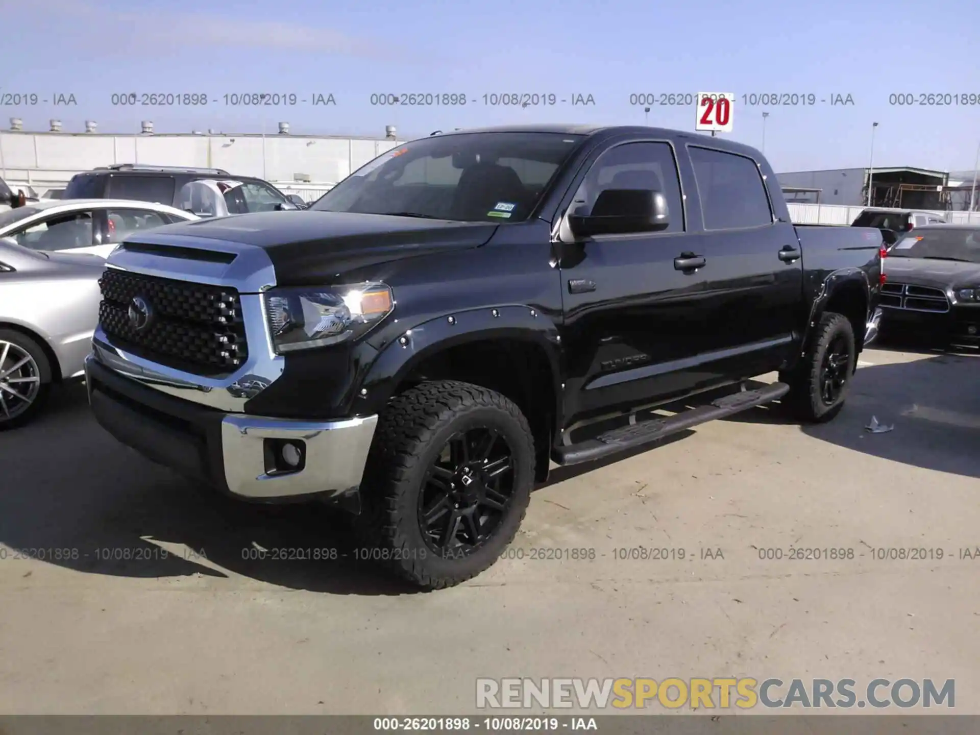 2 Photograph of a damaged car 5TFDY5F16KX782032 TOYOTA TUNDRA 2019