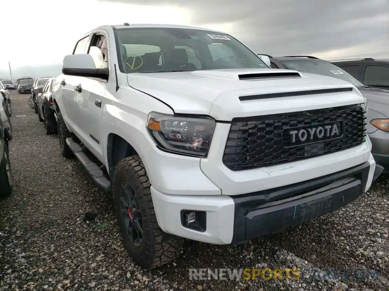 1 Photograph of a damaged car 5TFDY5F16KX794102 TOYOTA TUNDRA 2019