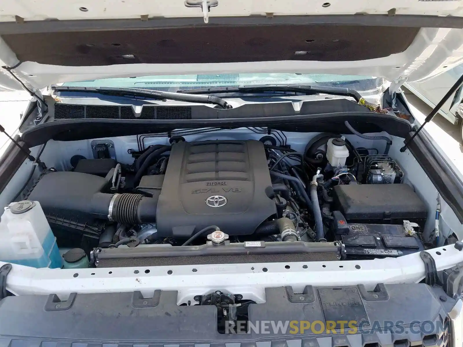 7 Photograph of a damaged car 5TFDY5F16KX798599 TOYOTA TUNDRA 2019