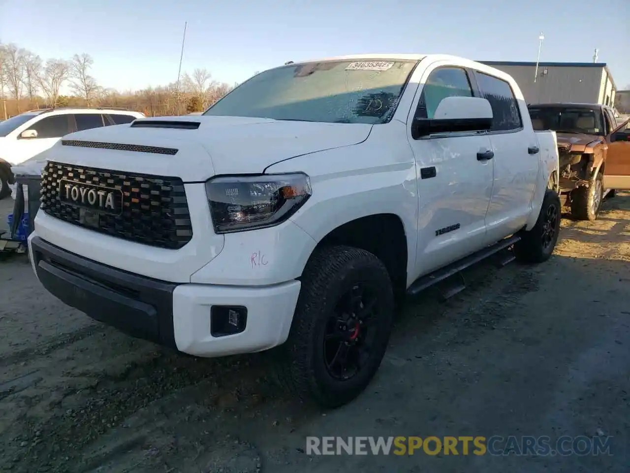 2 Photograph of a damaged car 5TFDY5F16KX801582 TOYOTA TUNDRA 2019