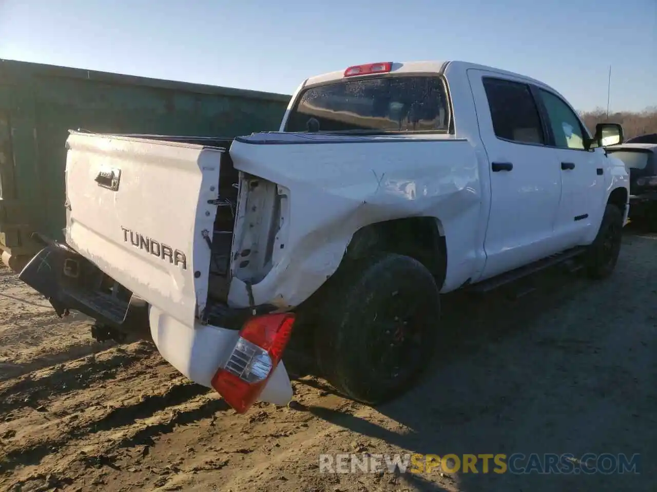 4 Photograph of a damaged car 5TFDY5F16KX801582 TOYOTA TUNDRA 2019