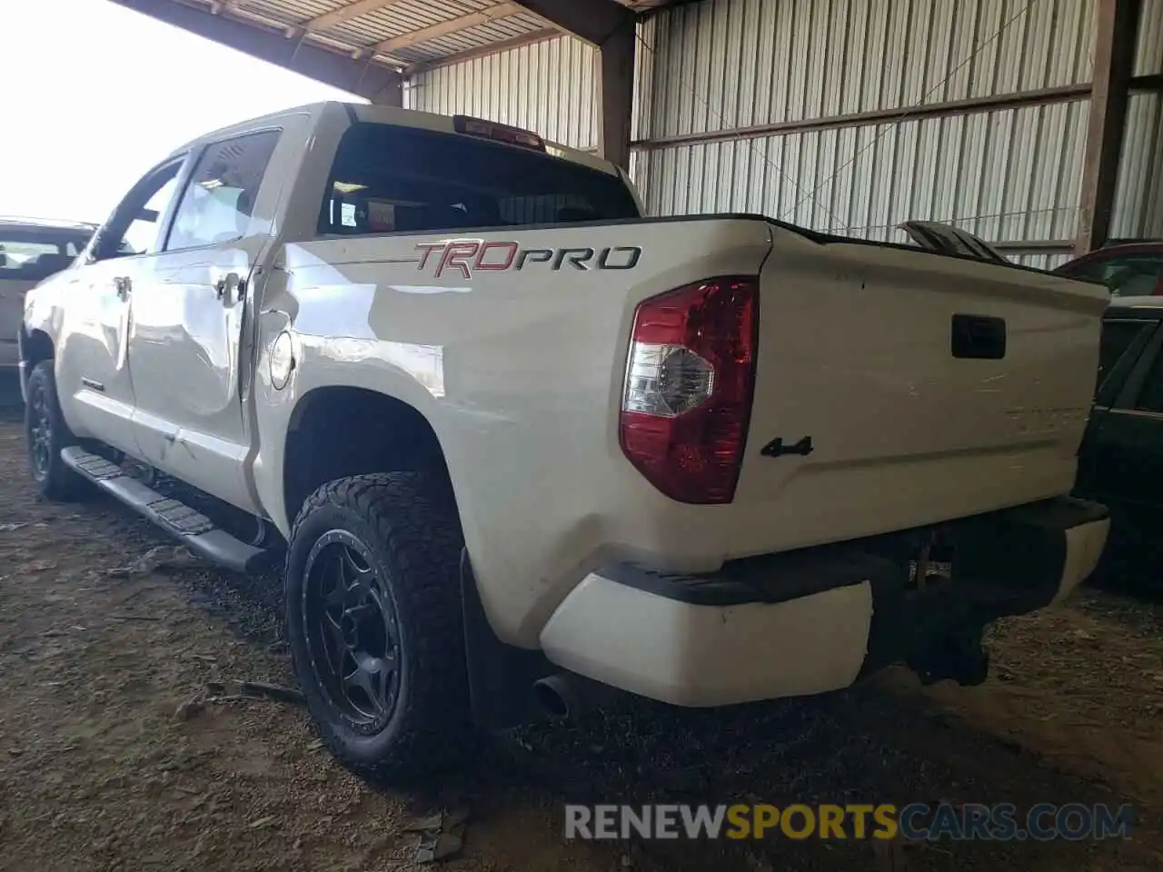 3 Photograph of a damaged car 5TFDY5F16KX803302 TOYOTA TUNDRA 2019