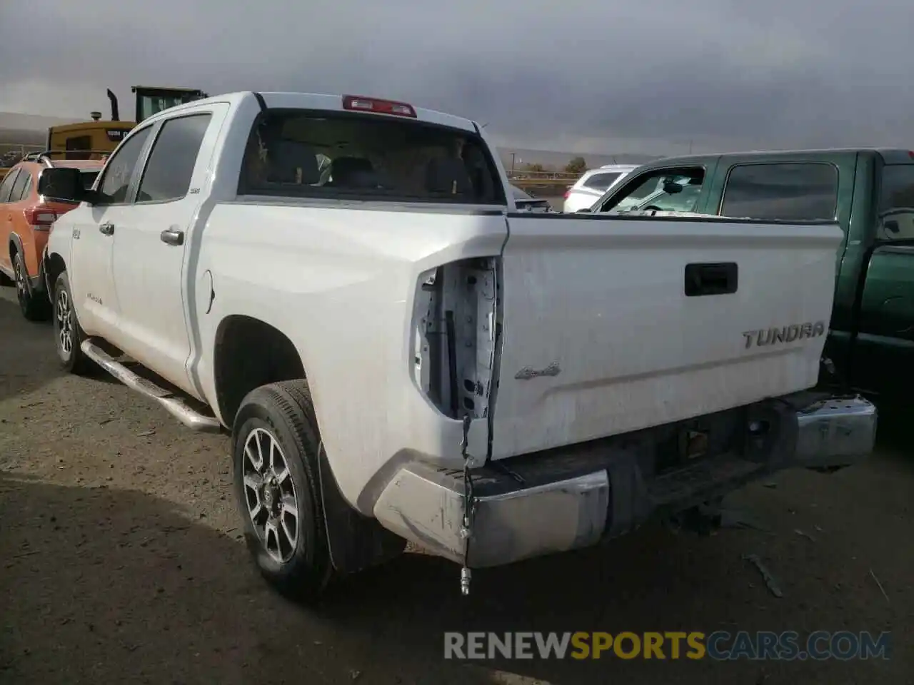 3 Photograph of a damaged car 5TFDY5F16KX815126 TOYOTA TUNDRA 2019