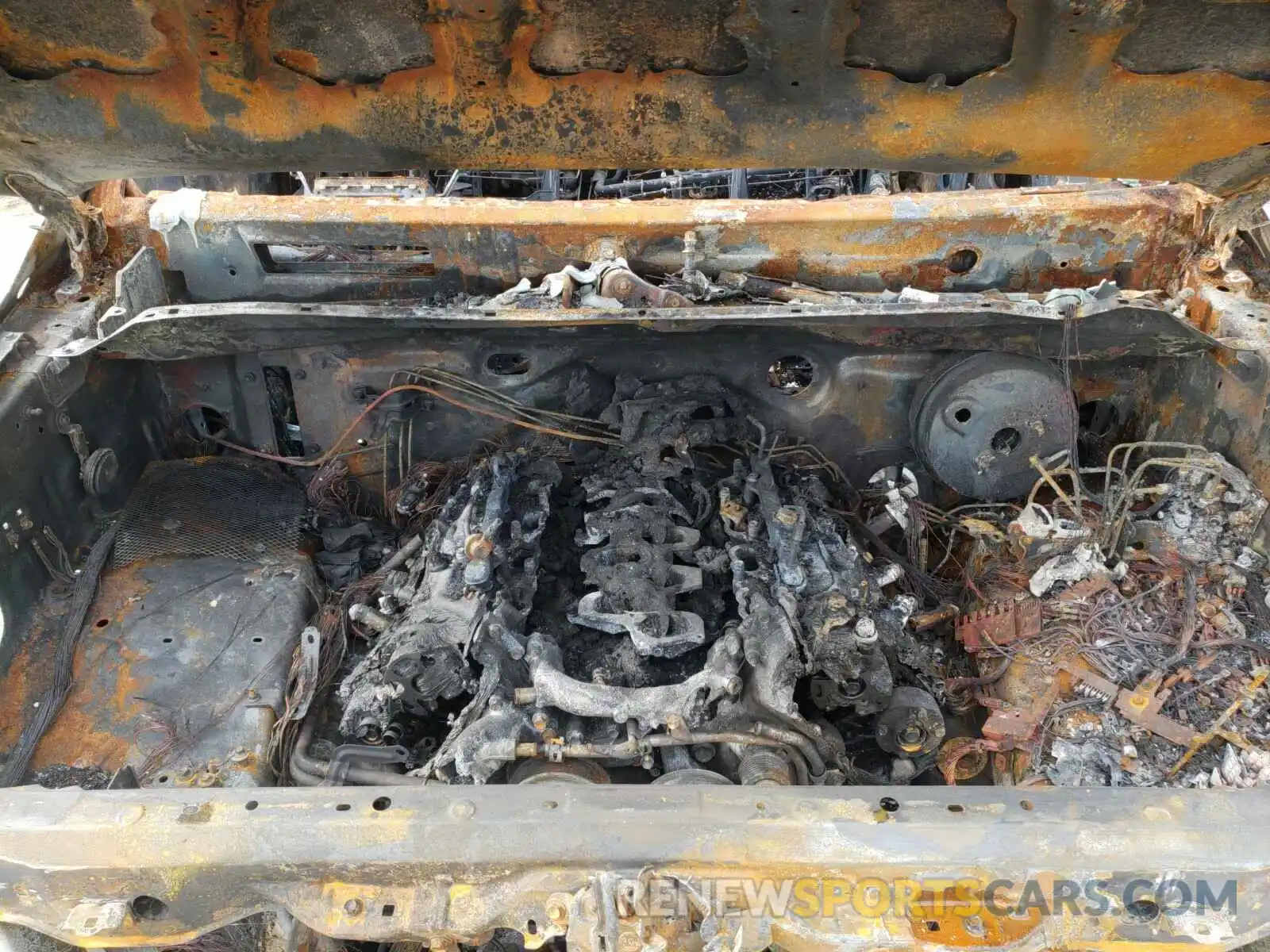 7 Photograph of a damaged car 5TFDY5F16KX828474 TOYOTA TUNDRA 2019