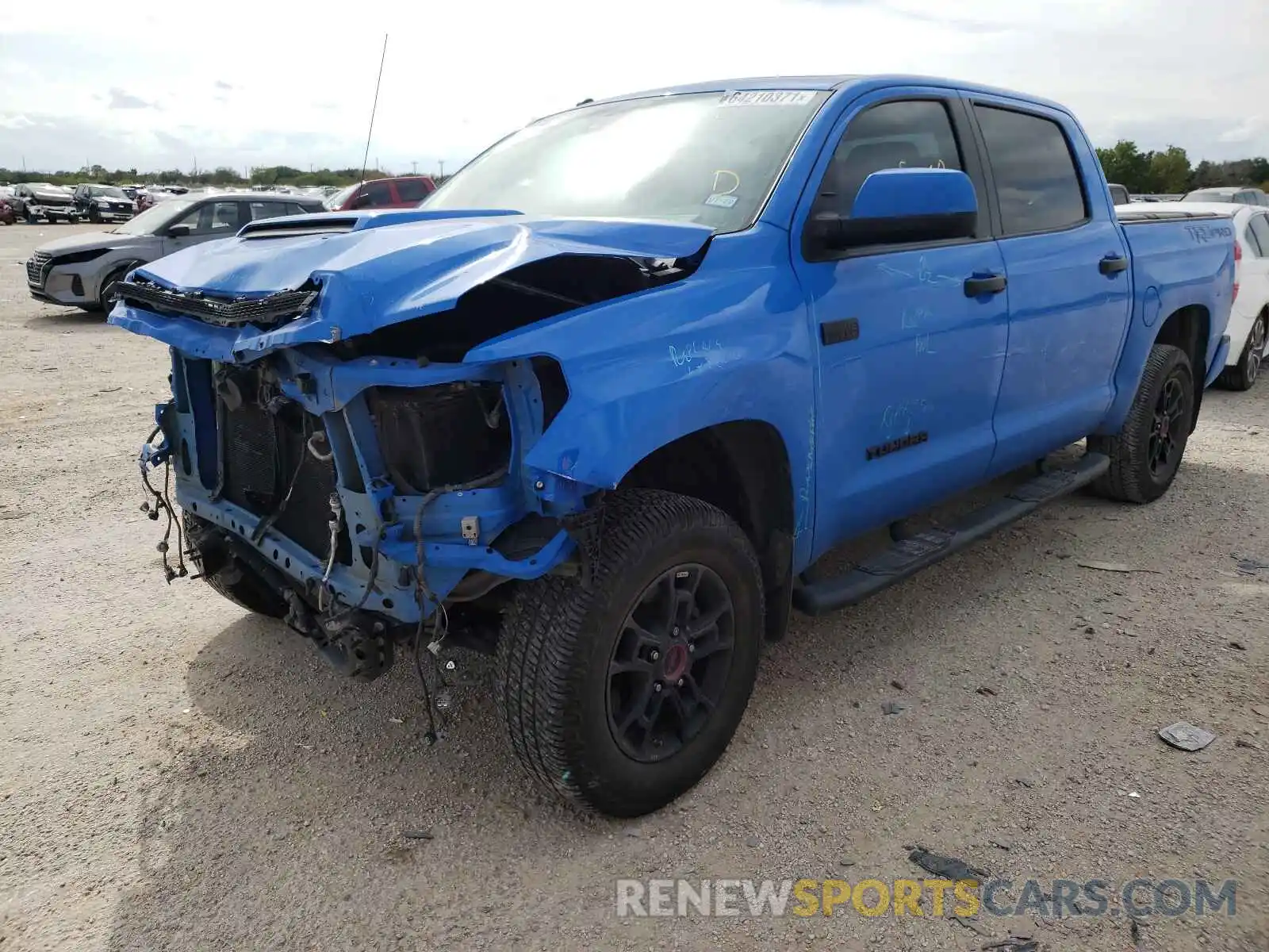 2 Photograph of a damaged car 5TFDY5F16KX851799 TOYOTA TUNDRA 2019