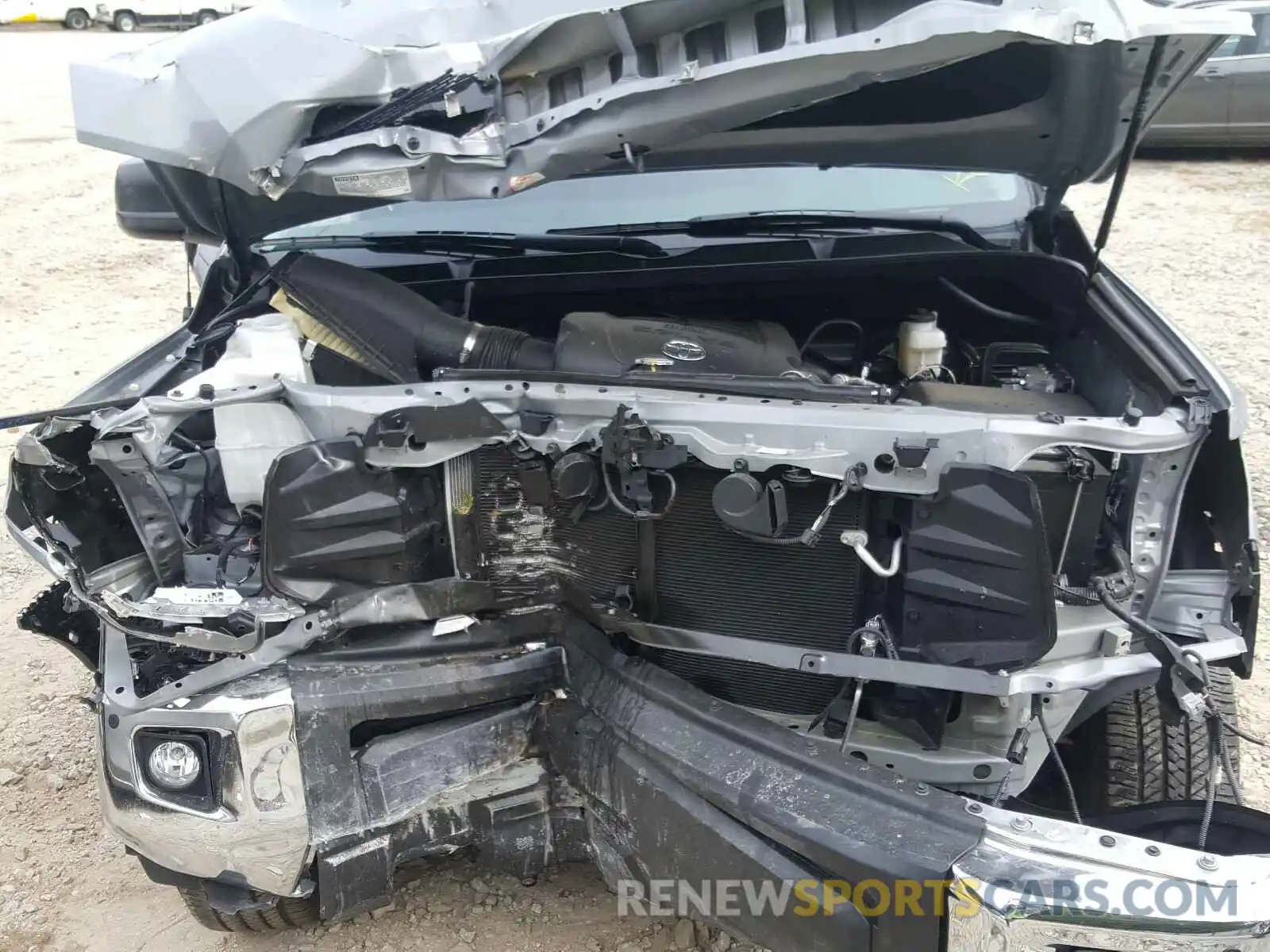 7 Photograph of a damaged car 5TFDY5F16KX862155 TOYOTA TUNDRA 2019