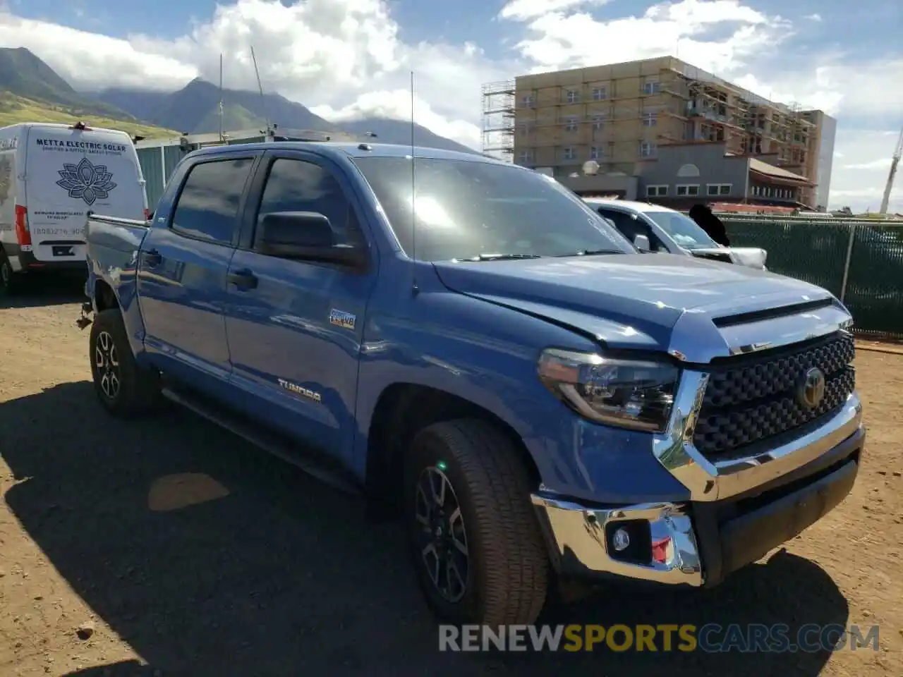 1 Photograph of a damaged car 5TFDY5F17KX780242 TOYOTA TUNDRA 2019