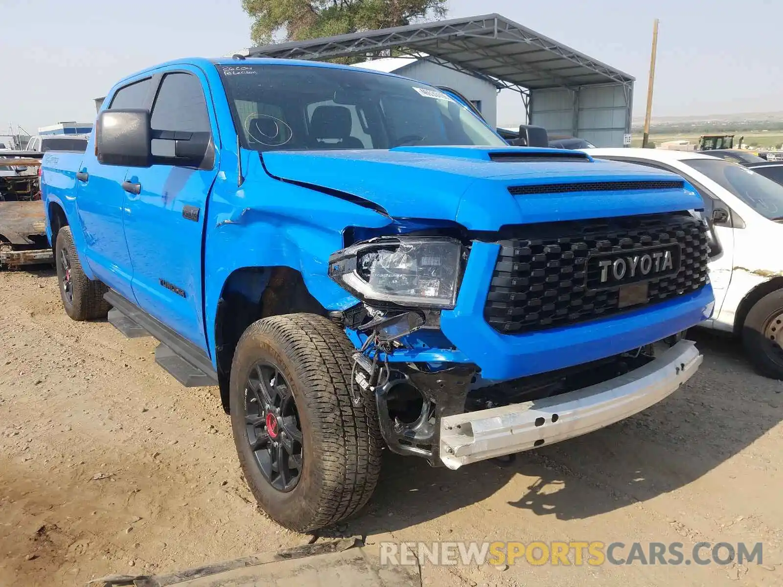 1 Photograph of a damaged car 5TFDY5F17KX788485 TOYOTA TUNDRA 2019