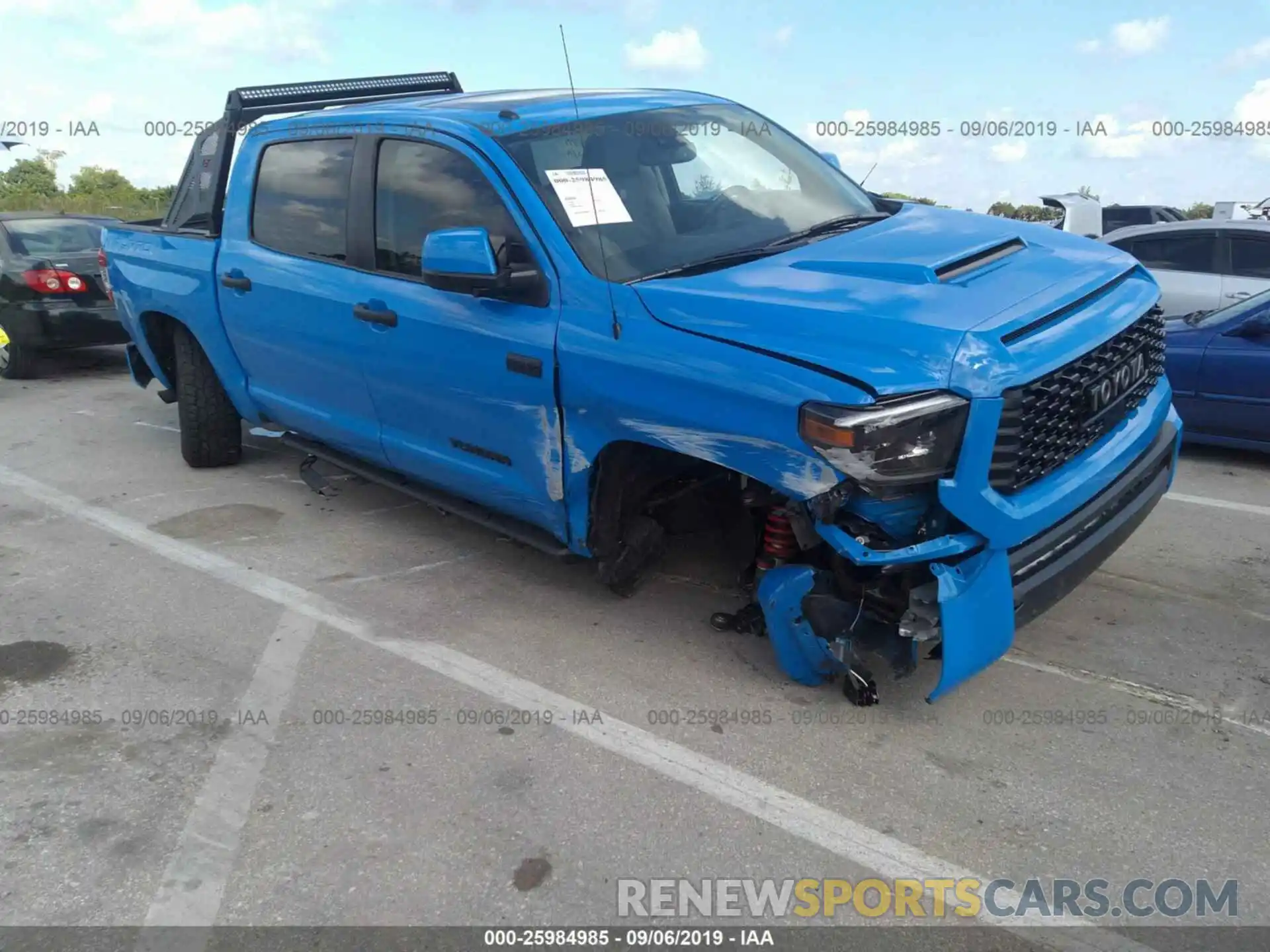 1 Photograph of a damaged car 5TFDY5F17KX794206 TOYOTA TUNDRA 2019