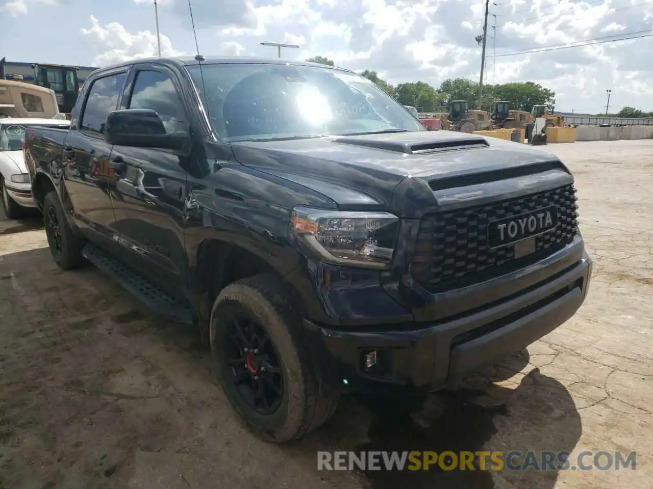 1 Photograph of a damaged car 5TFDY5F17KX797283 TOYOTA TUNDRA 2019