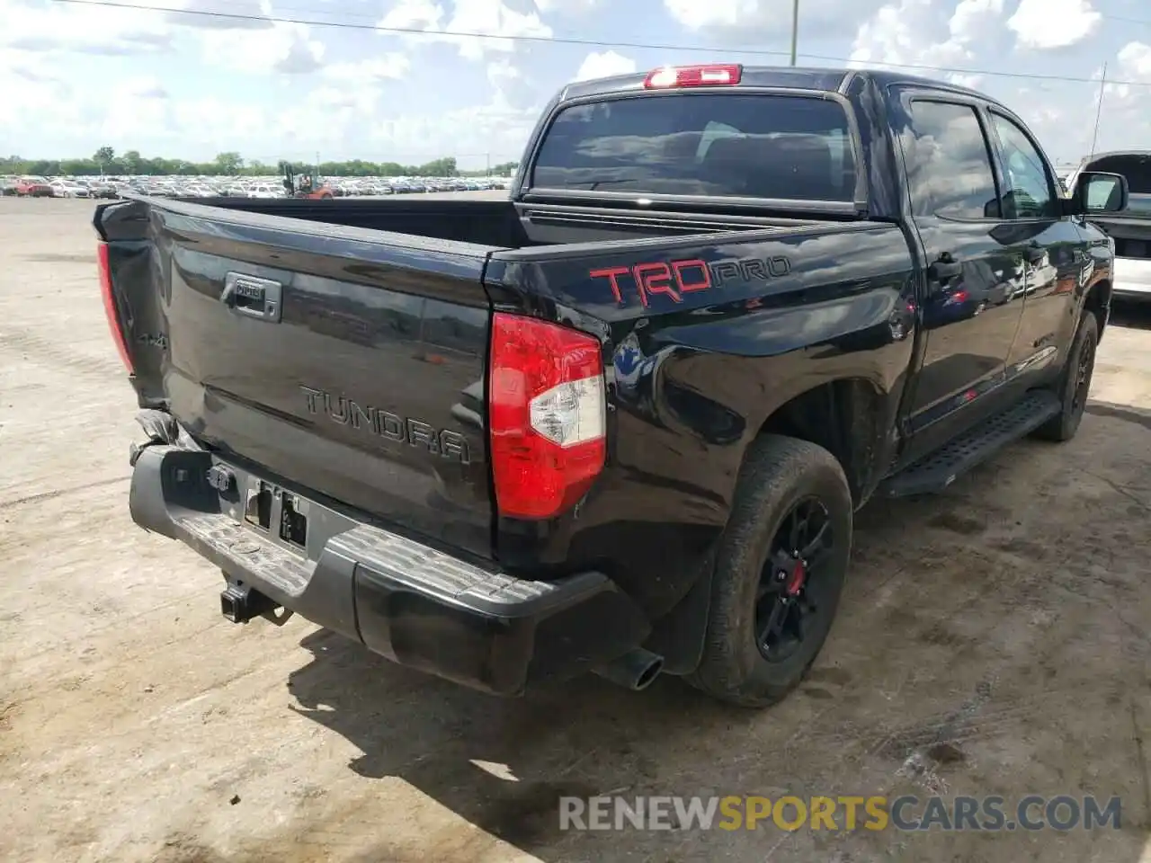 4 Photograph of a damaged car 5TFDY5F17KX797283 TOYOTA TUNDRA 2019