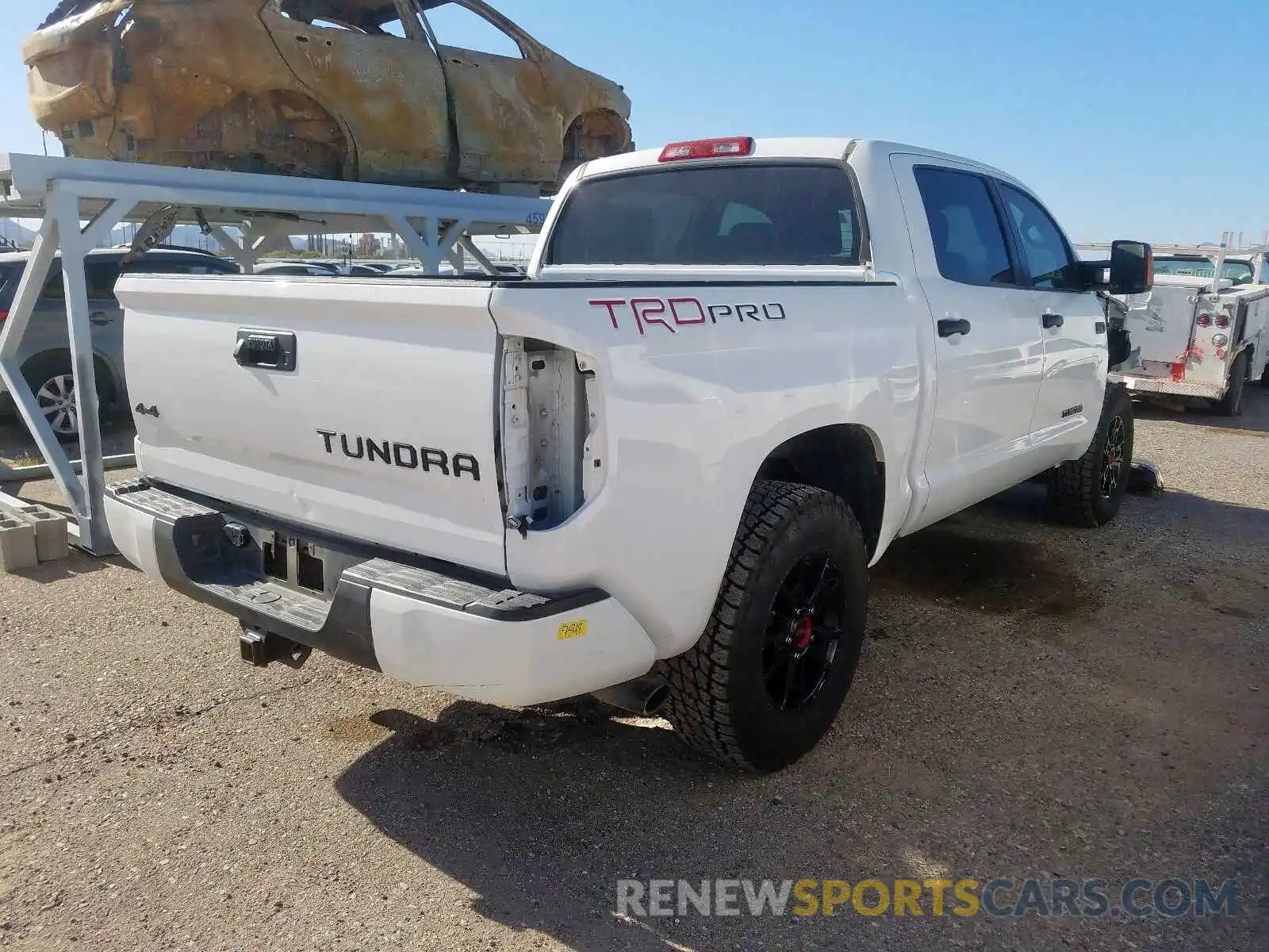 4 Photograph of a damaged car 5TFDY5F17KX826510 TOYOTA TUNDRA 2019